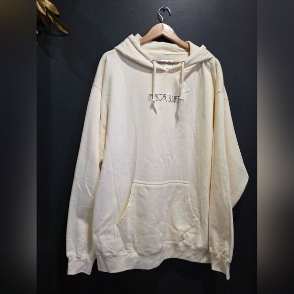 Swift Eras Tour Fearless Hand Heart Photo Hoodie Beige Cream Sz 2X Sweatshirt - Picture 4 of 9